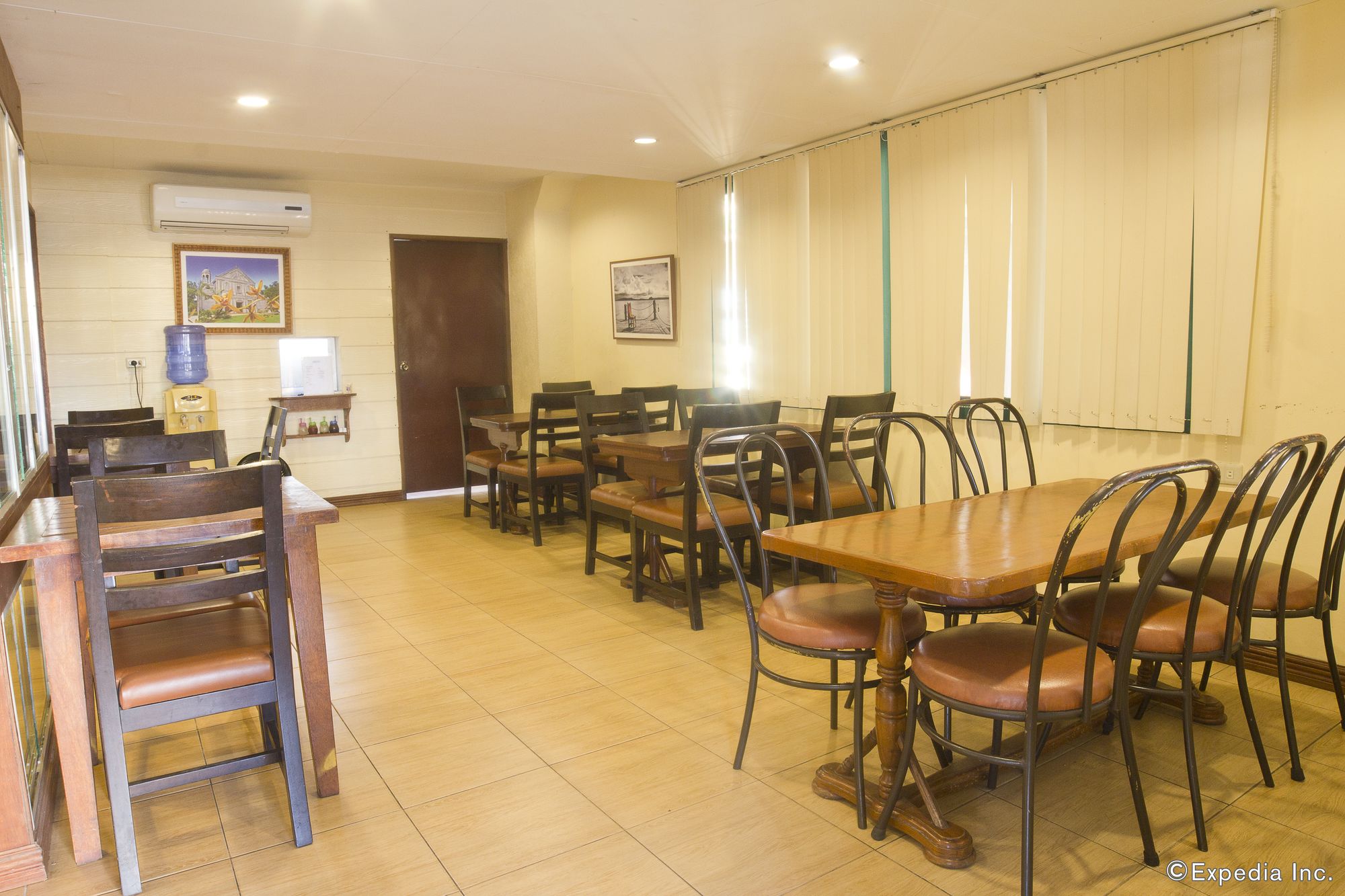 Isabelle Royale Hotel