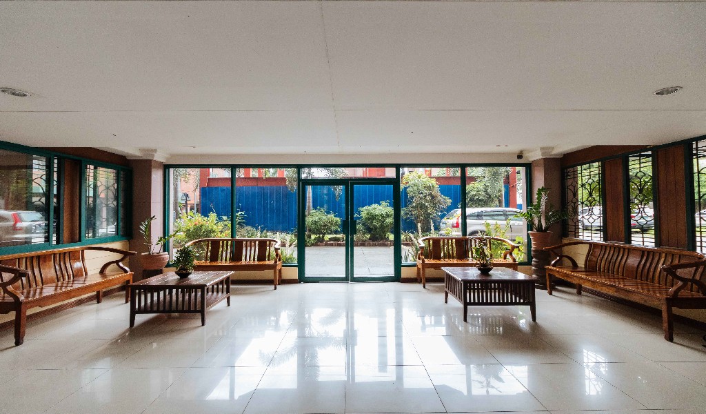 Isabelle Royale Hotel by RedDoorz