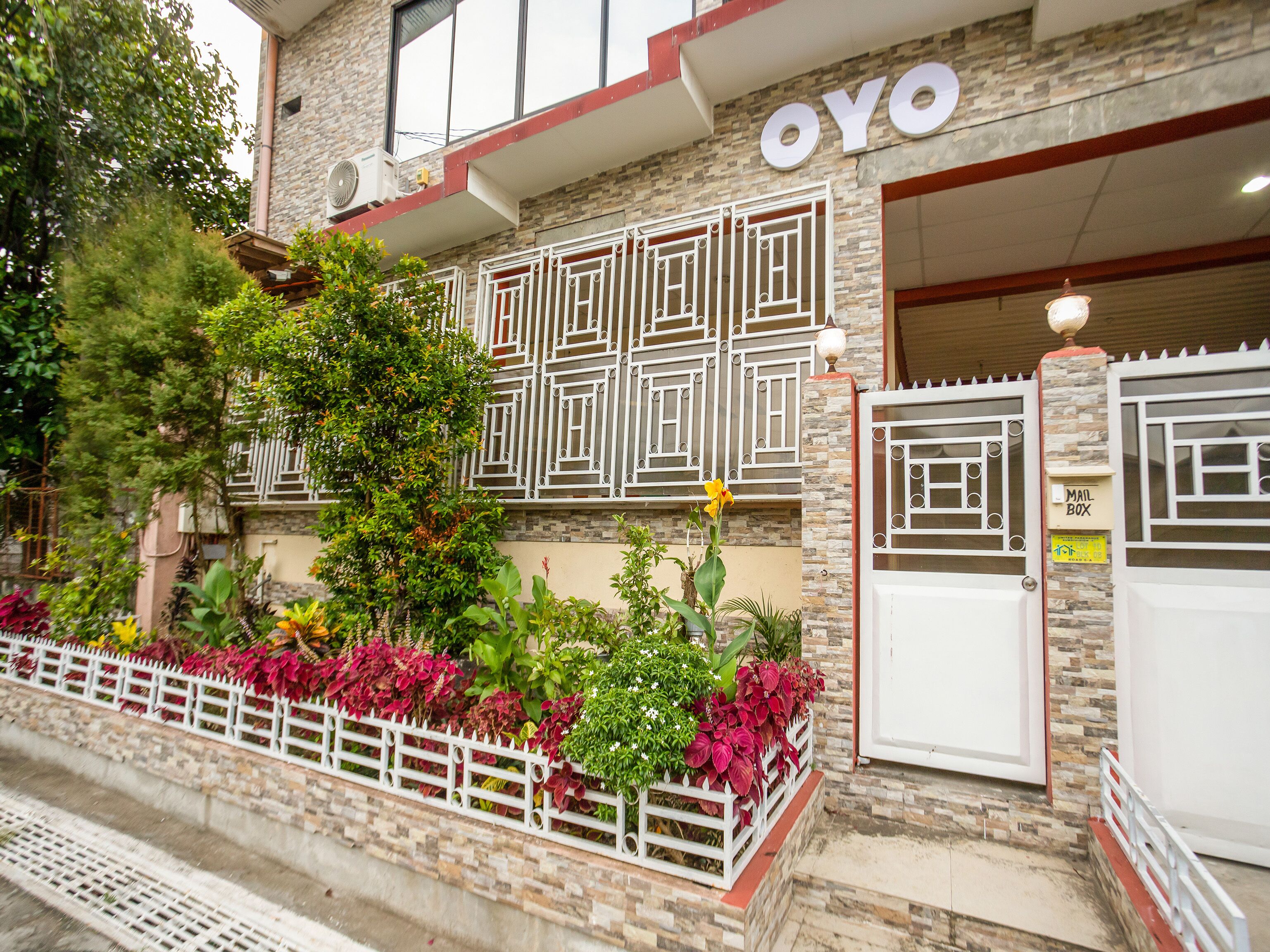 La Belladoza by OYO