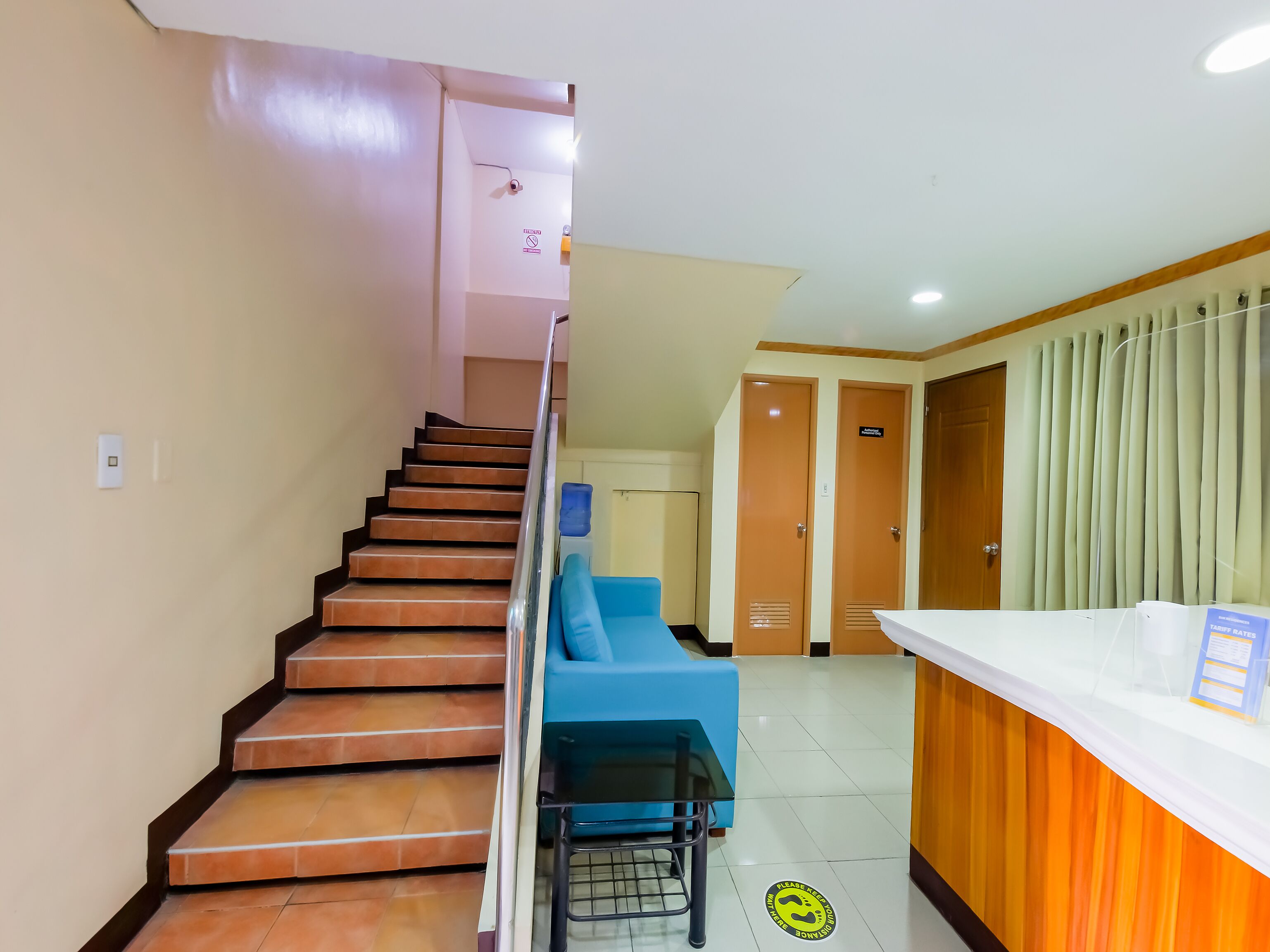 Oyo 836 E & H Residences