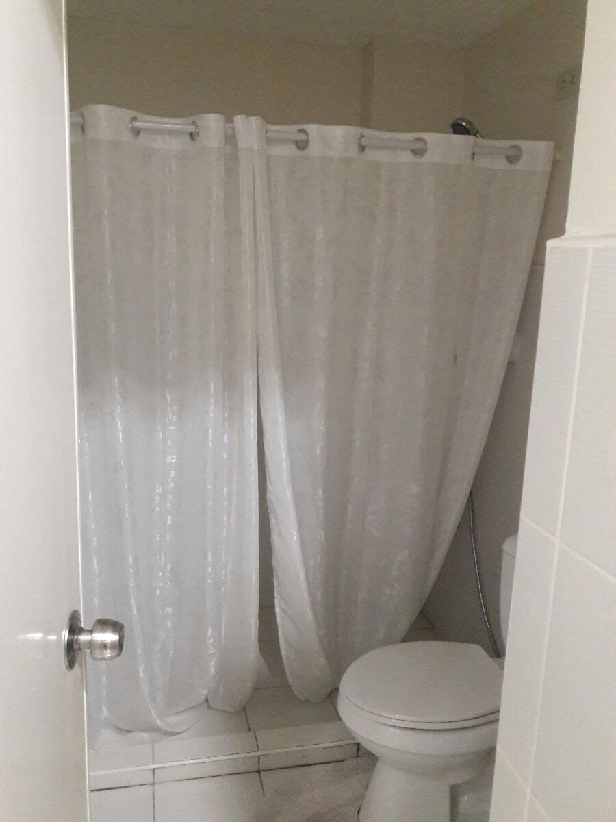 Precious Kassel Travellers Airport GuestHouse
