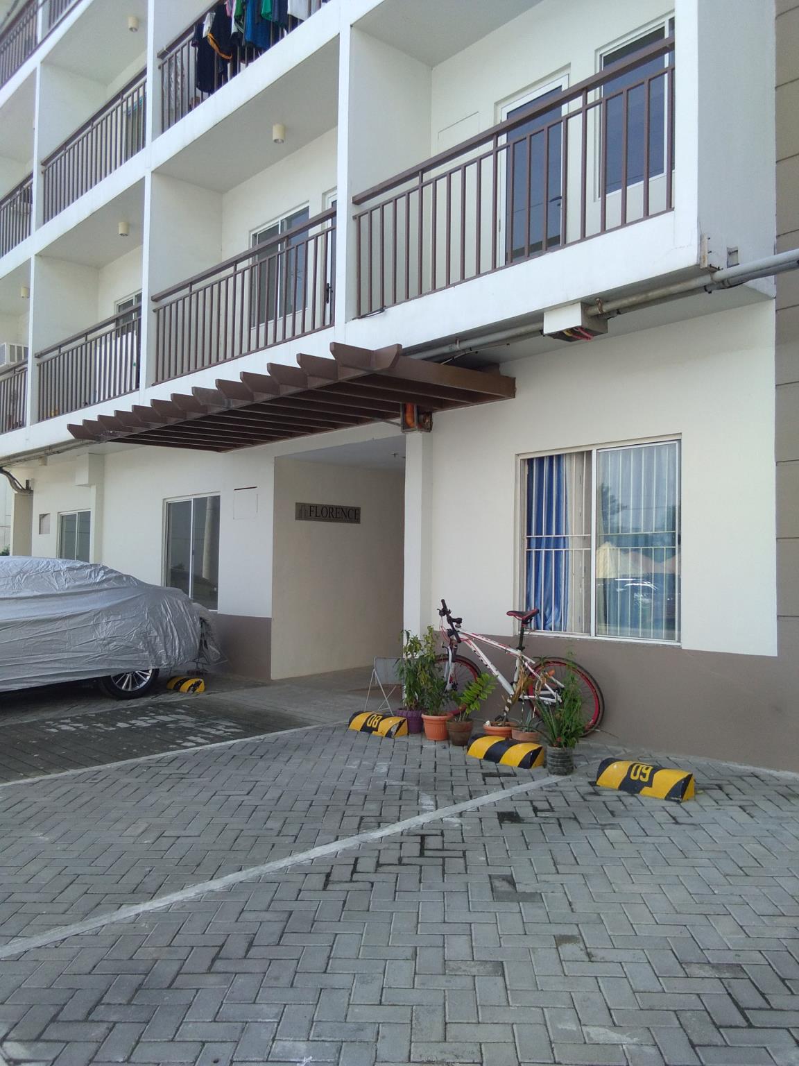 Precious Kassel Travellers Airport GuestHouse