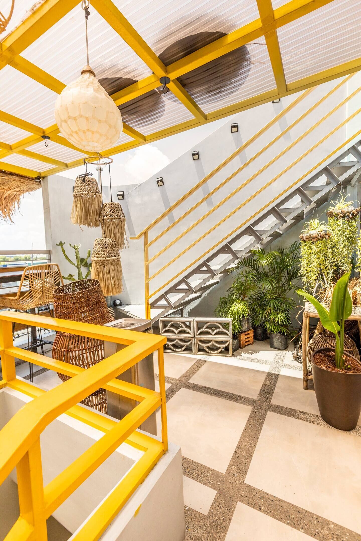 Rain Airport Bnb