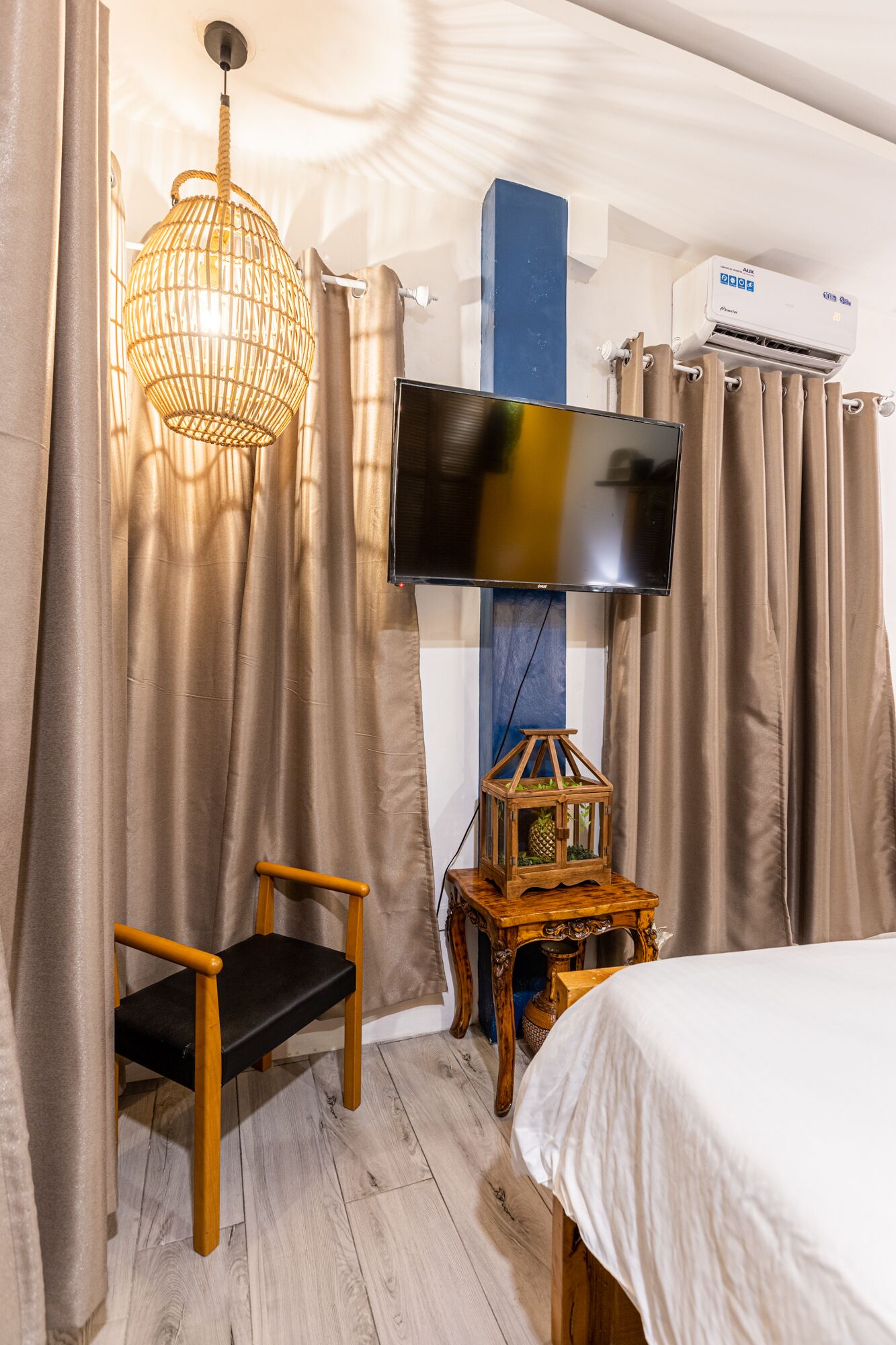 Rain Airport Bnb