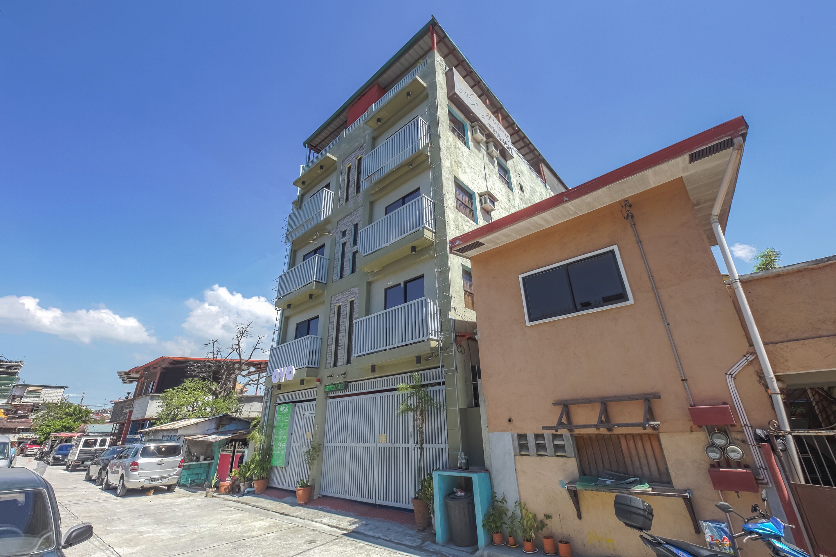Alicia Apartment by OYO Rooms