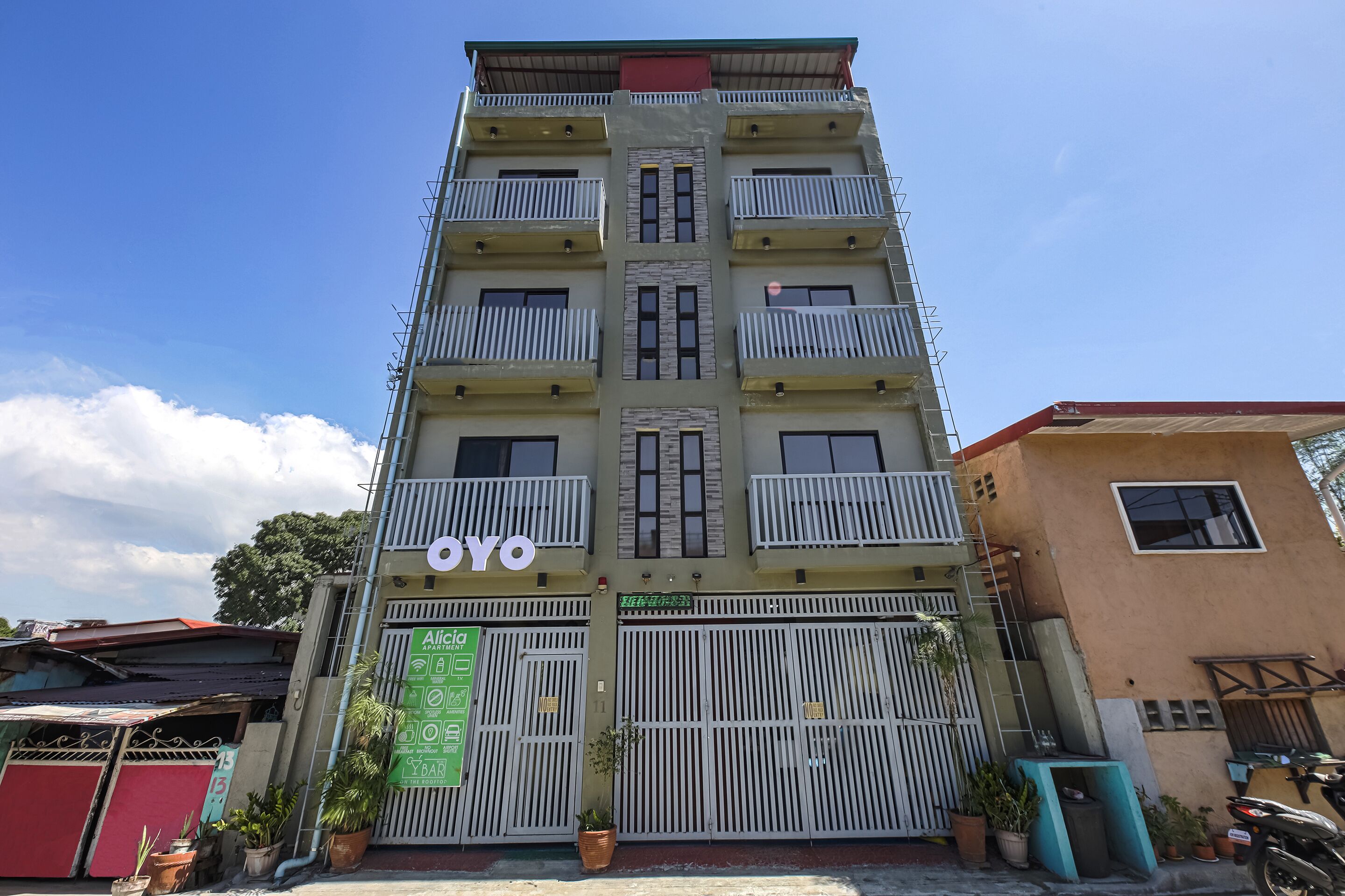 Alicia Apartment by OYO Rooms