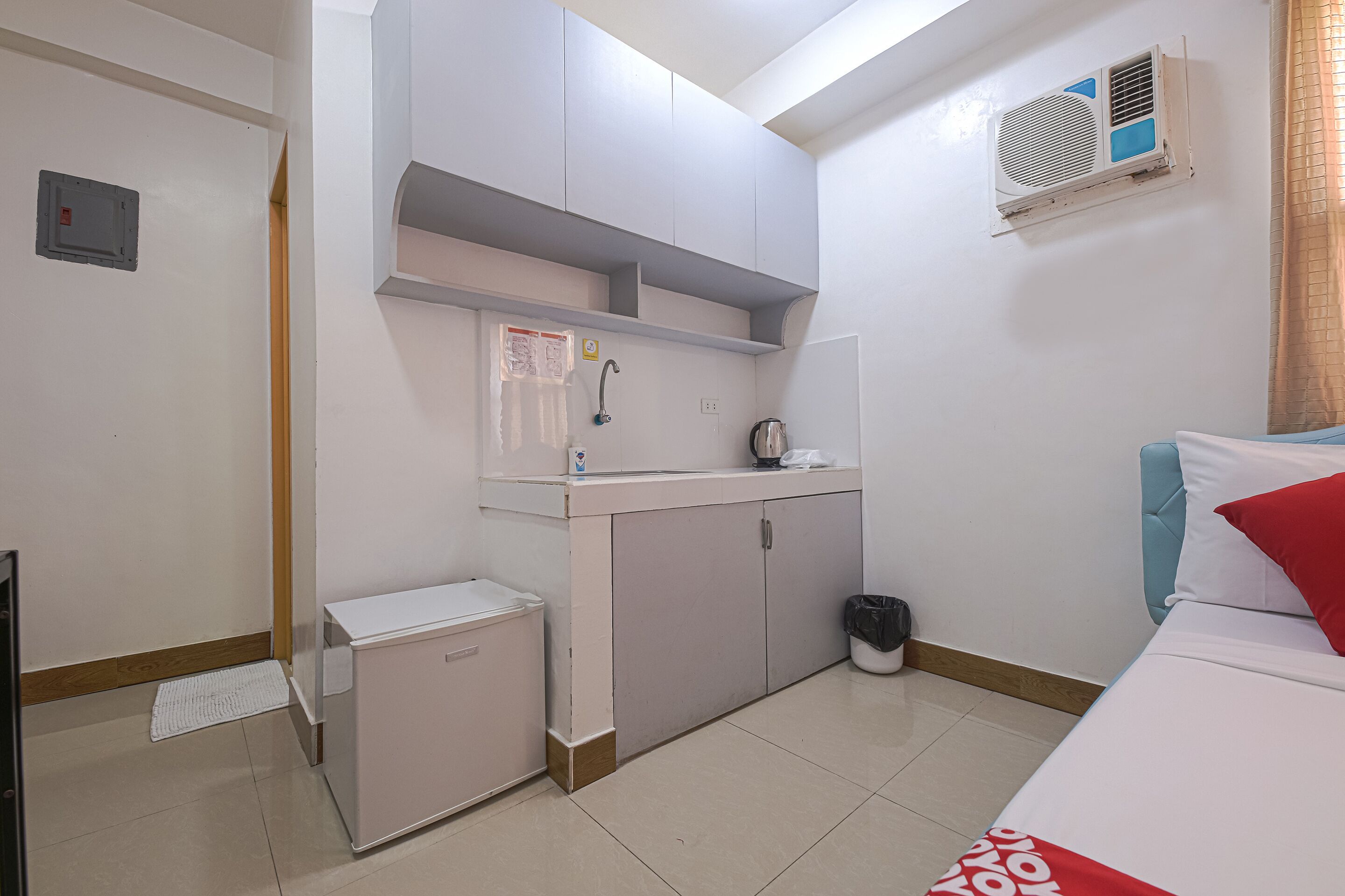 Alicia Apartment by OYO Rooms