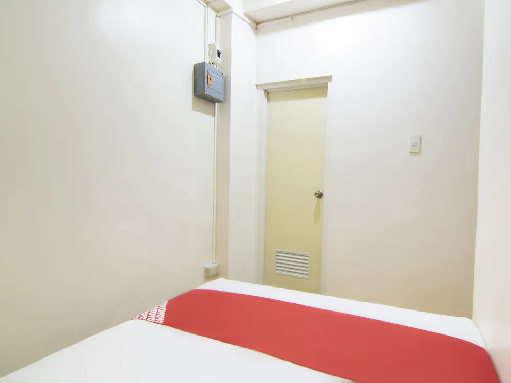 Apollo 11 Apartelle by OYO Rooms