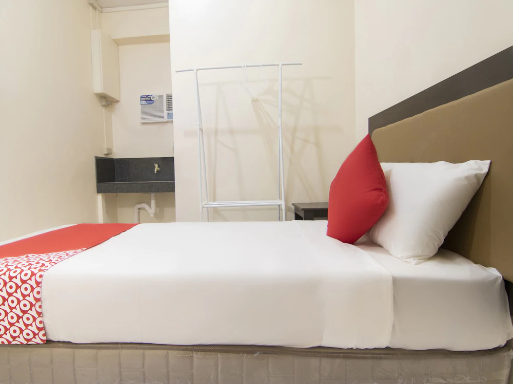 Apollo 11 Apartelle by OYO Rooms