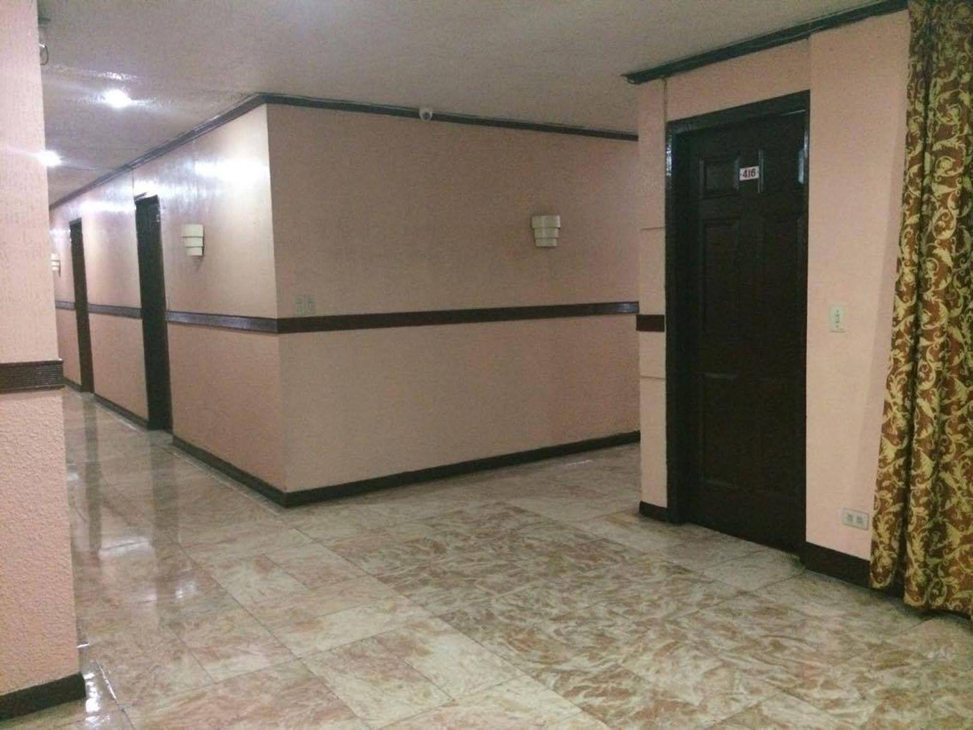 Crosswinds Ocean Hotel