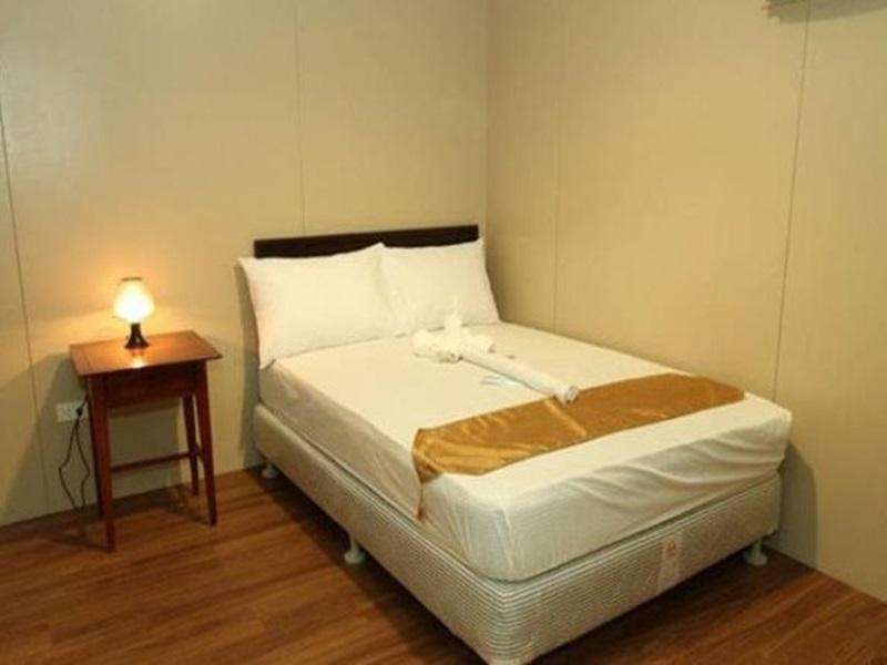 DG Budget Hotel Salem