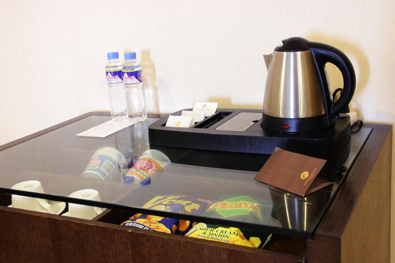 Golden Phoenix Hotel Manila