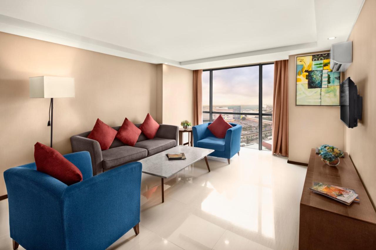 Golden Phoenix Hotel Manila
