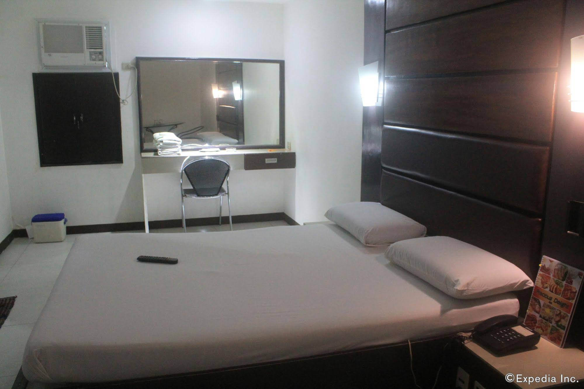 Halina Drive Inn Hotel - Pasay