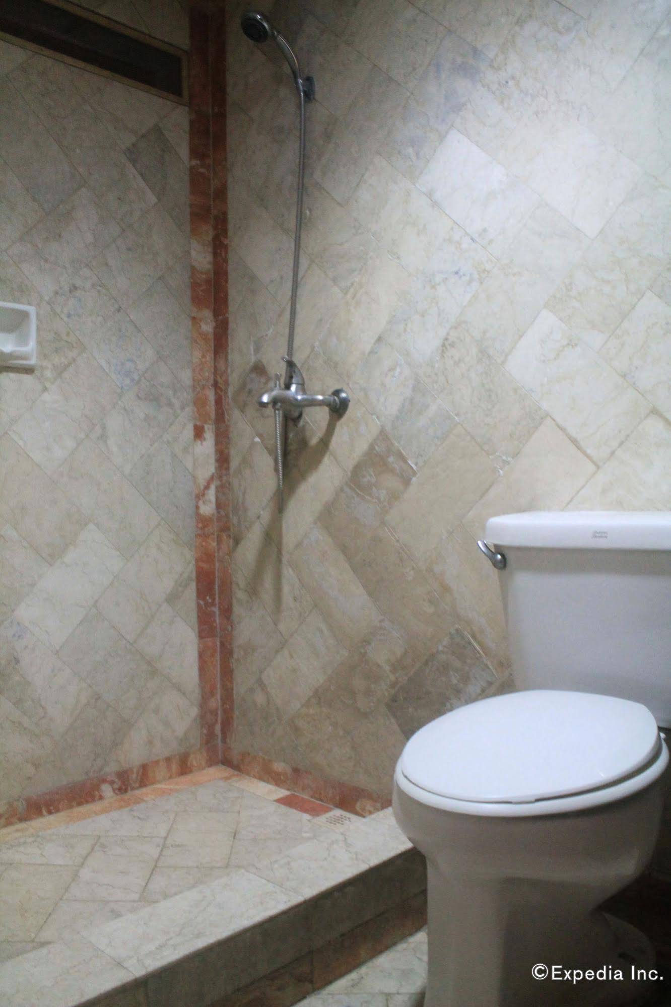 Halina Drive Inn Hotel - Pasay