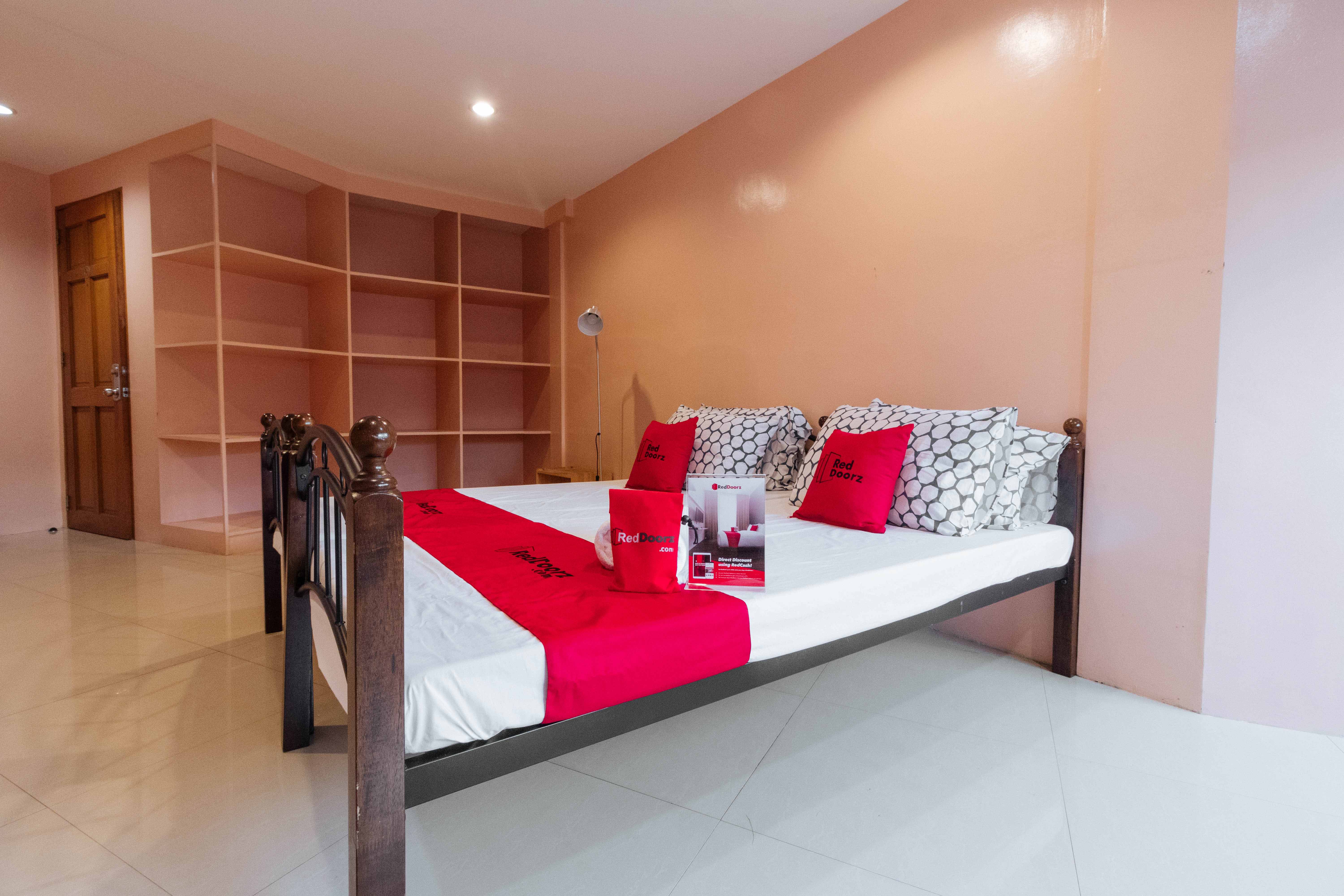 Hotel Rosemarie by Reddoorz