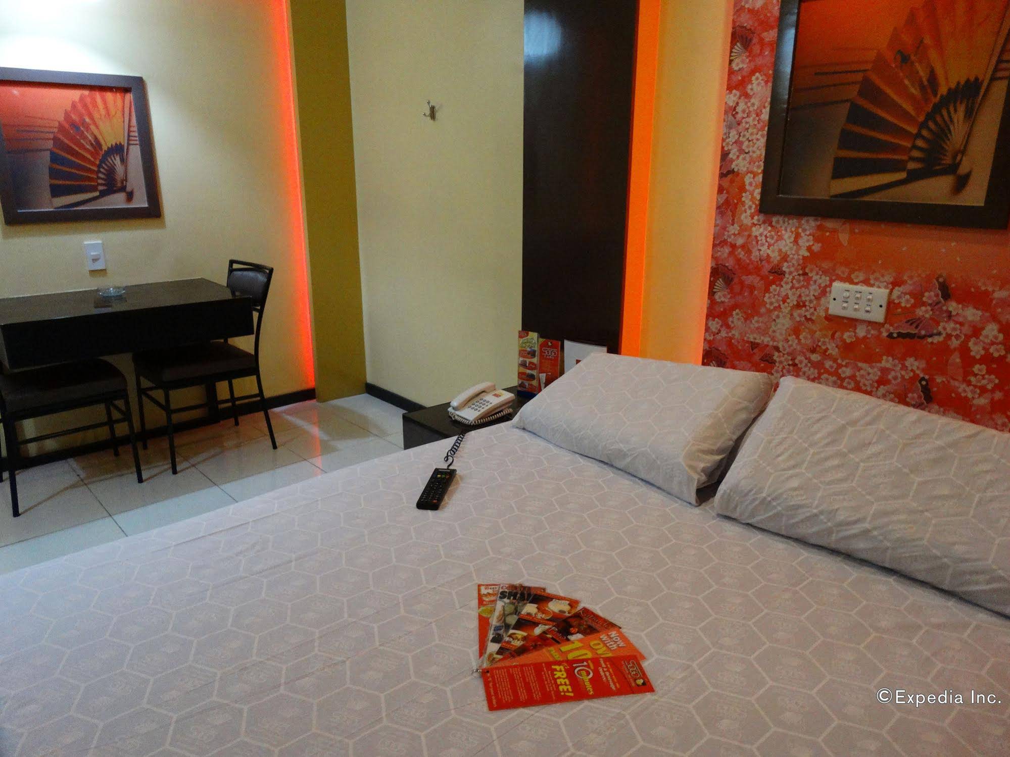 Hotel Sogo Buendia