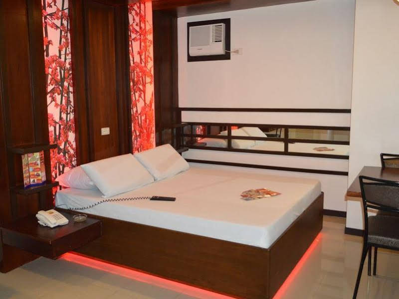 Hotel Sogo Buendia