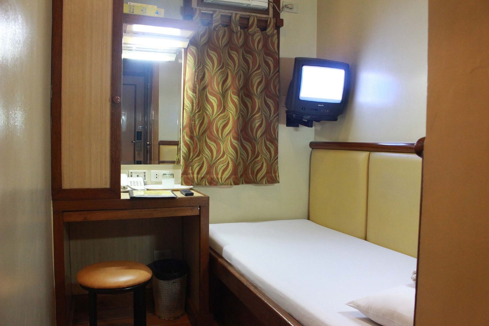 Kabayan Hotel Pasay