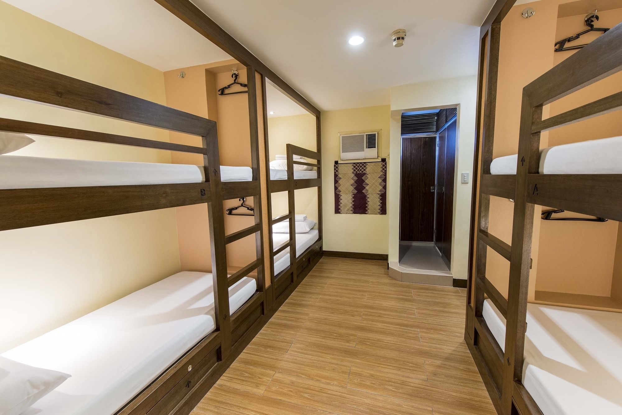 Kabayan Hotel Pasay