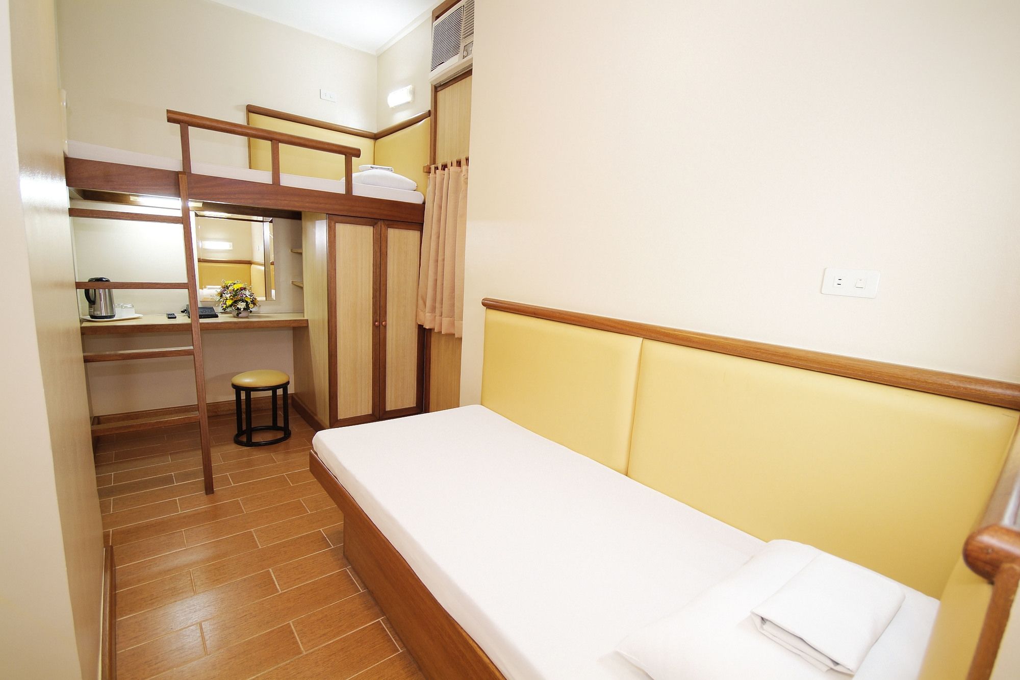 Kabayan Hotel Pasay