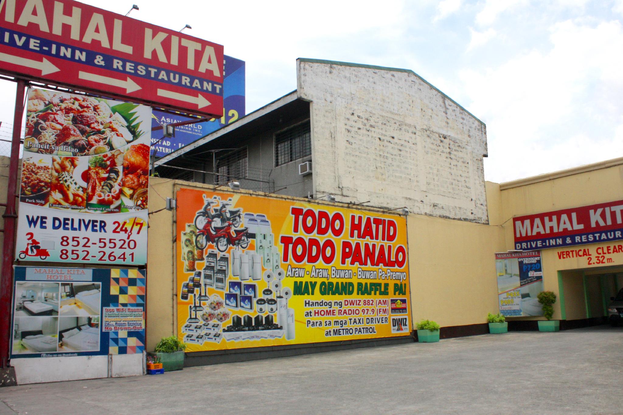 Mahal Kita Drive Inn