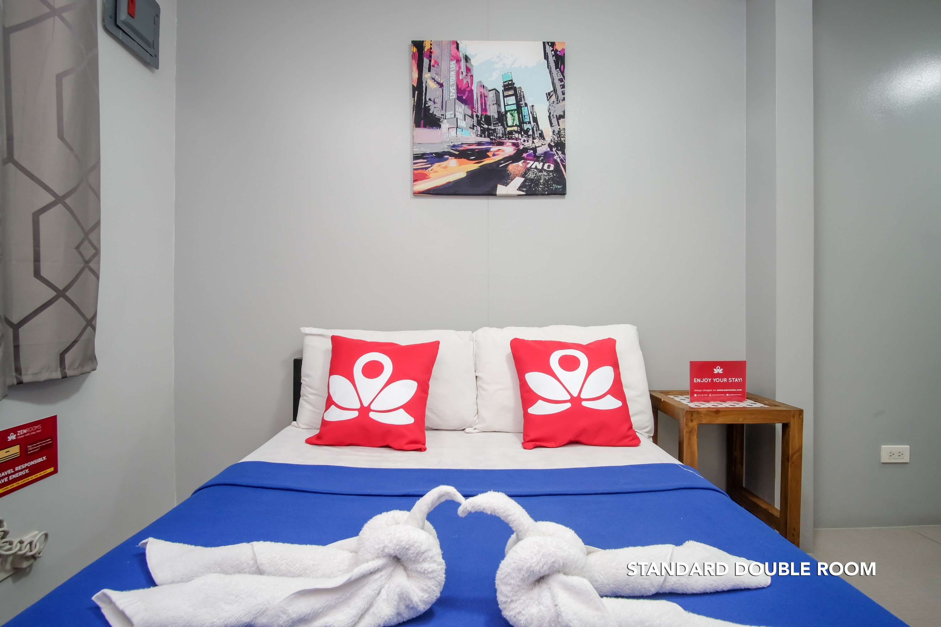 OYO 841 Metro Deluxe Residences