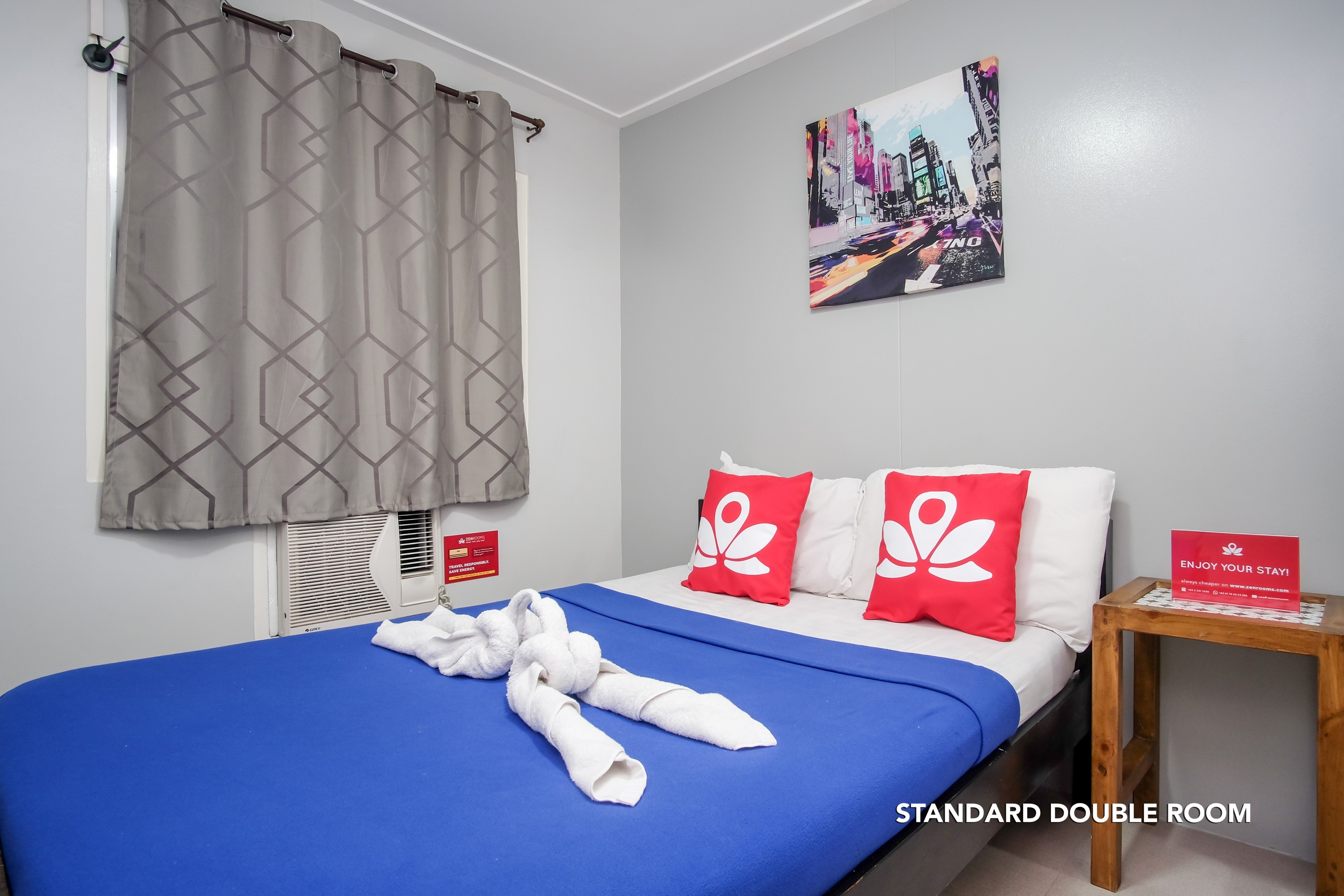OYO 841 Metro Deluxe Residences