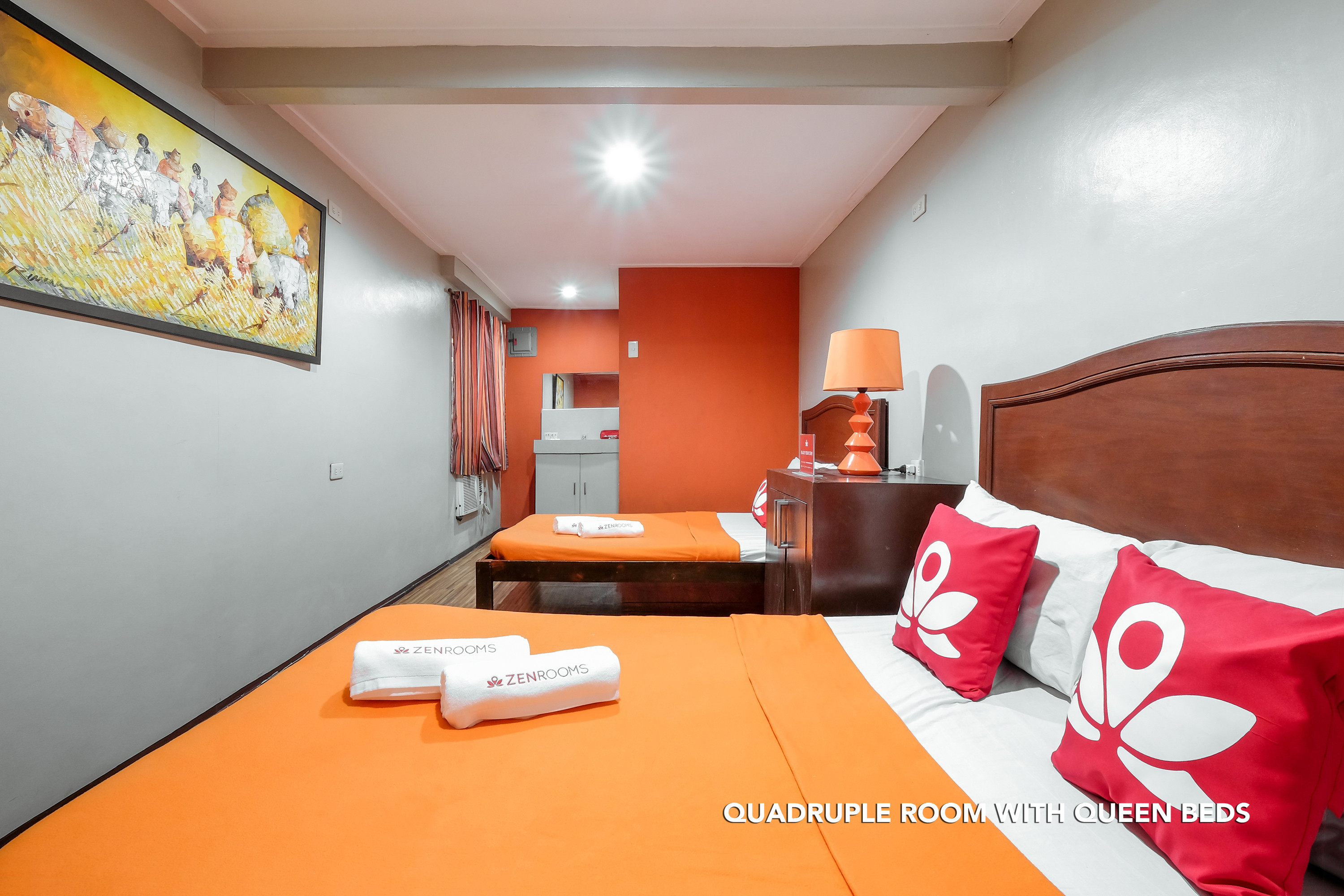 OYO 841 Metro Deluxe Residences