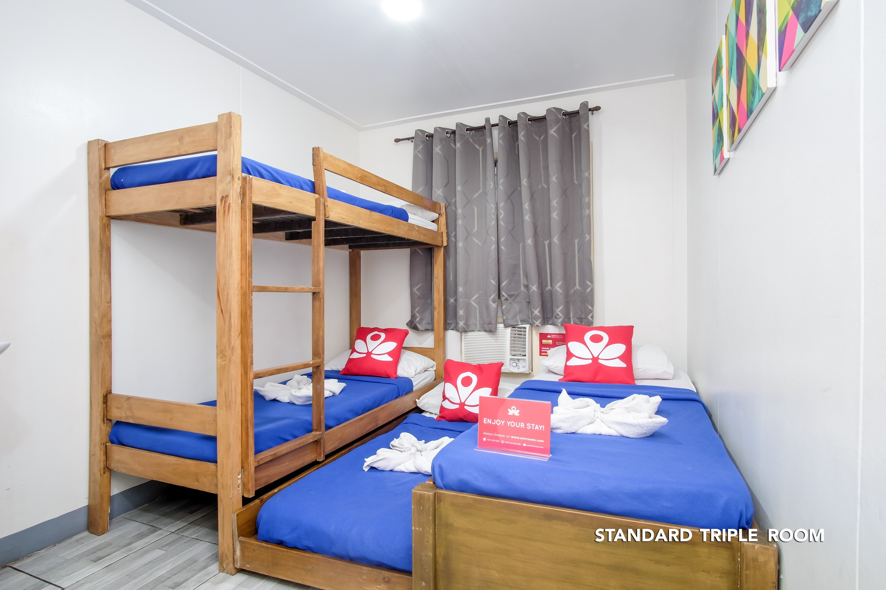 OYO 841 Metro Deluxe Residences