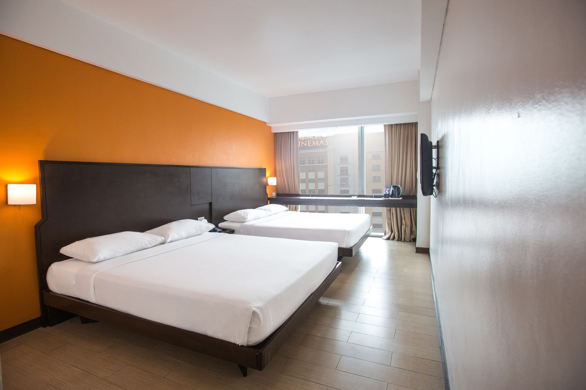 Holiday Inn Express Manila Newport City
