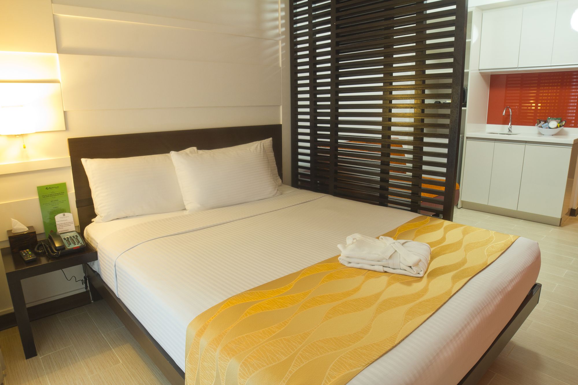 Holiday Inn Express Manila Newport City
