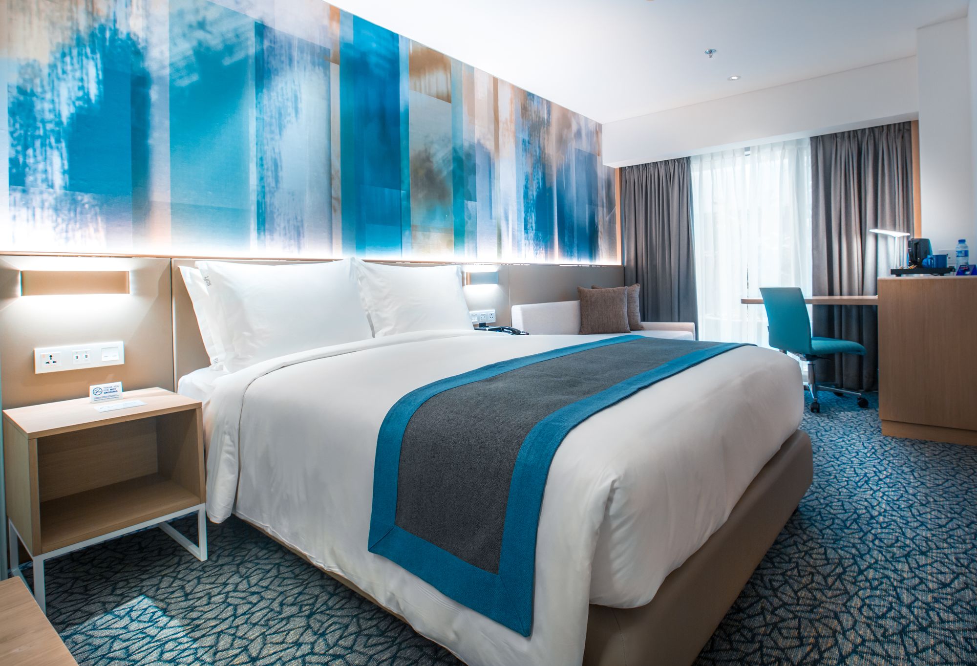 Holiday Inn Express Manila Newport City