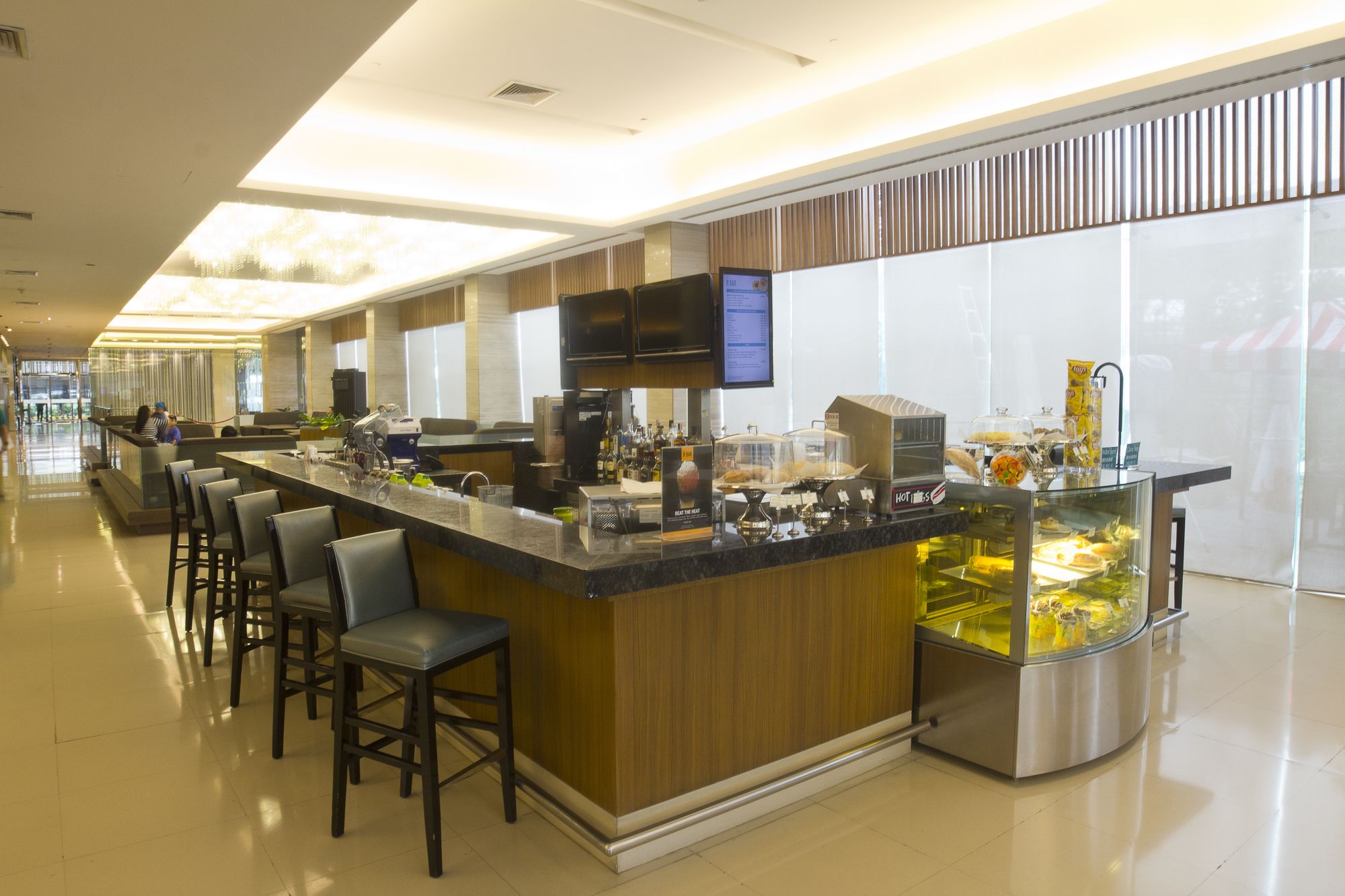 Holiday Inn Express Manila Newport City