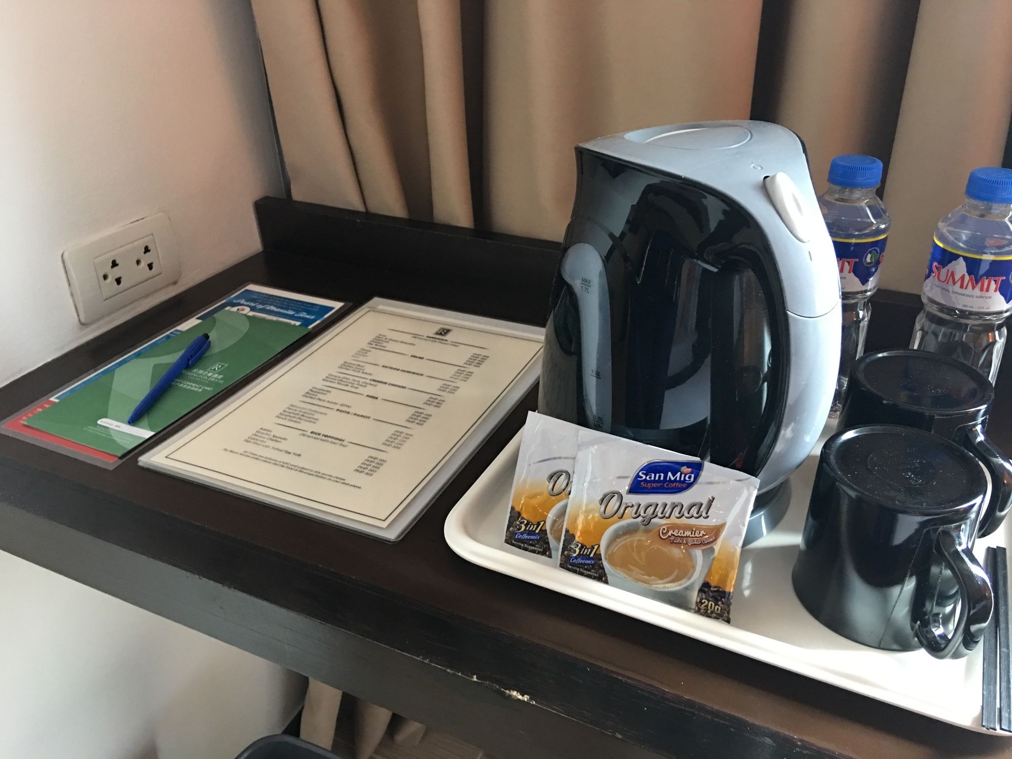 Holiday Inn Express Manila Newport City