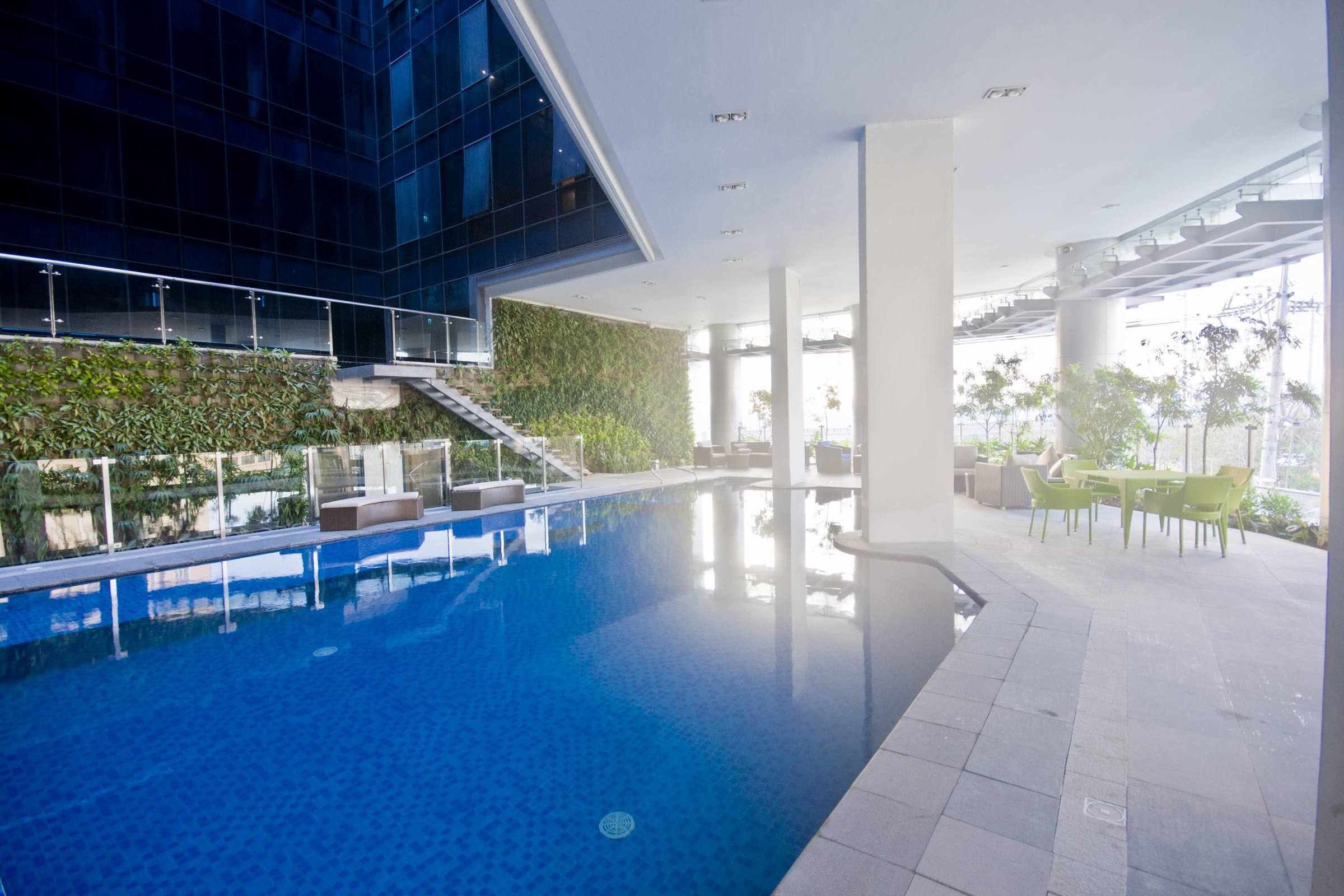 Savoy Hotel Manila