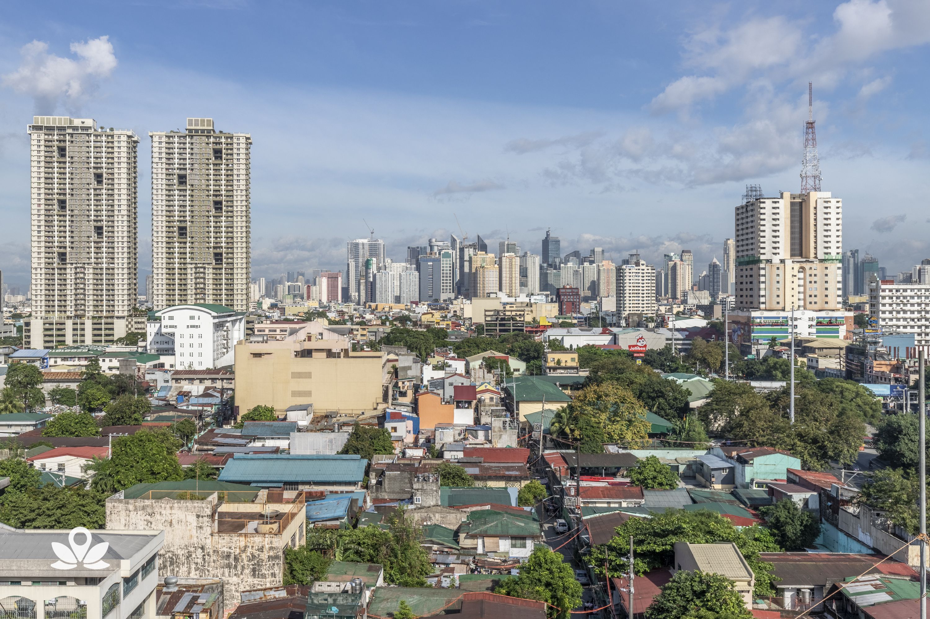 Selah Pods Pasay by ZEN Rooms