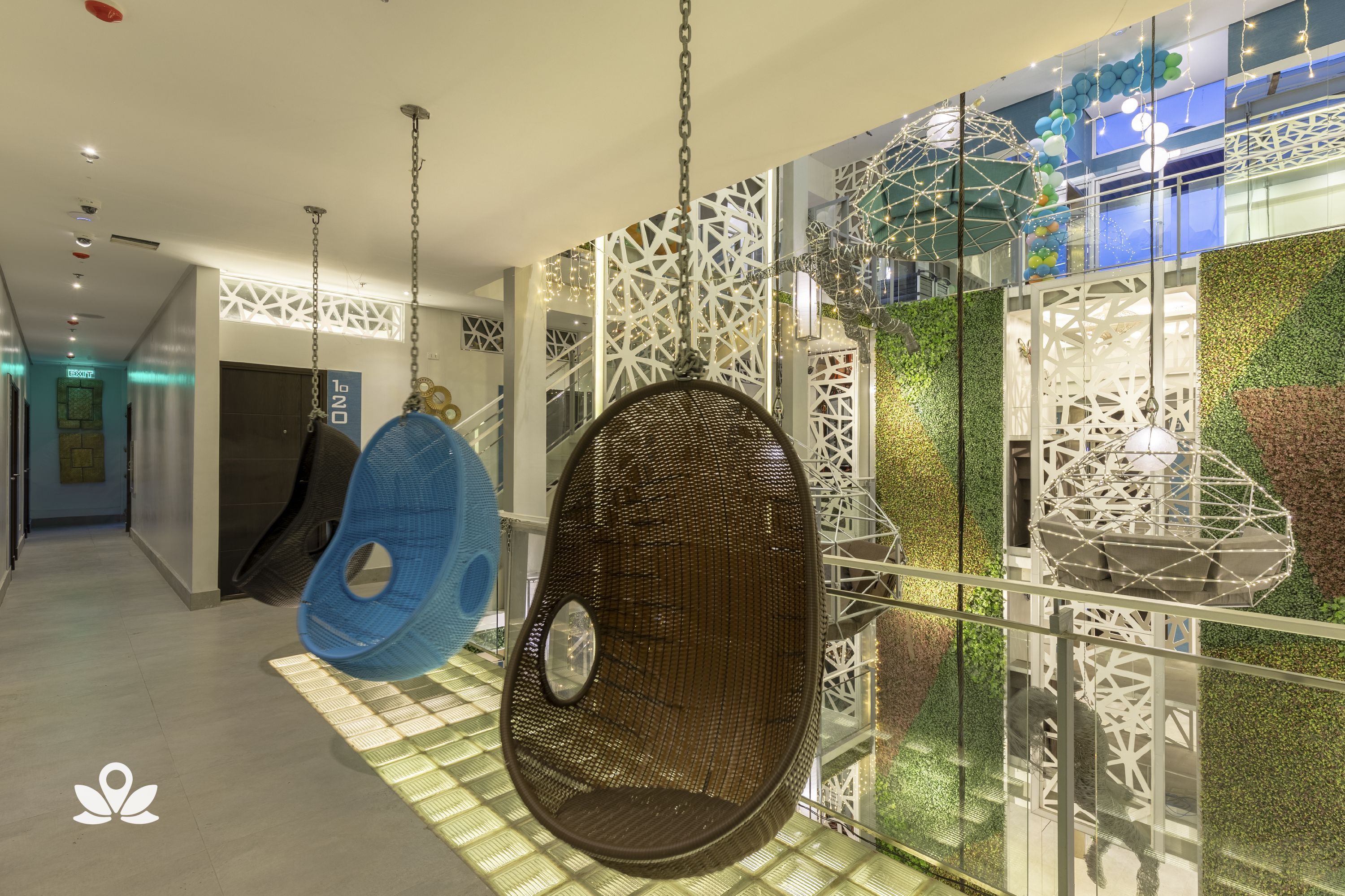 Selah Pods Pasay by ZEN Rooms