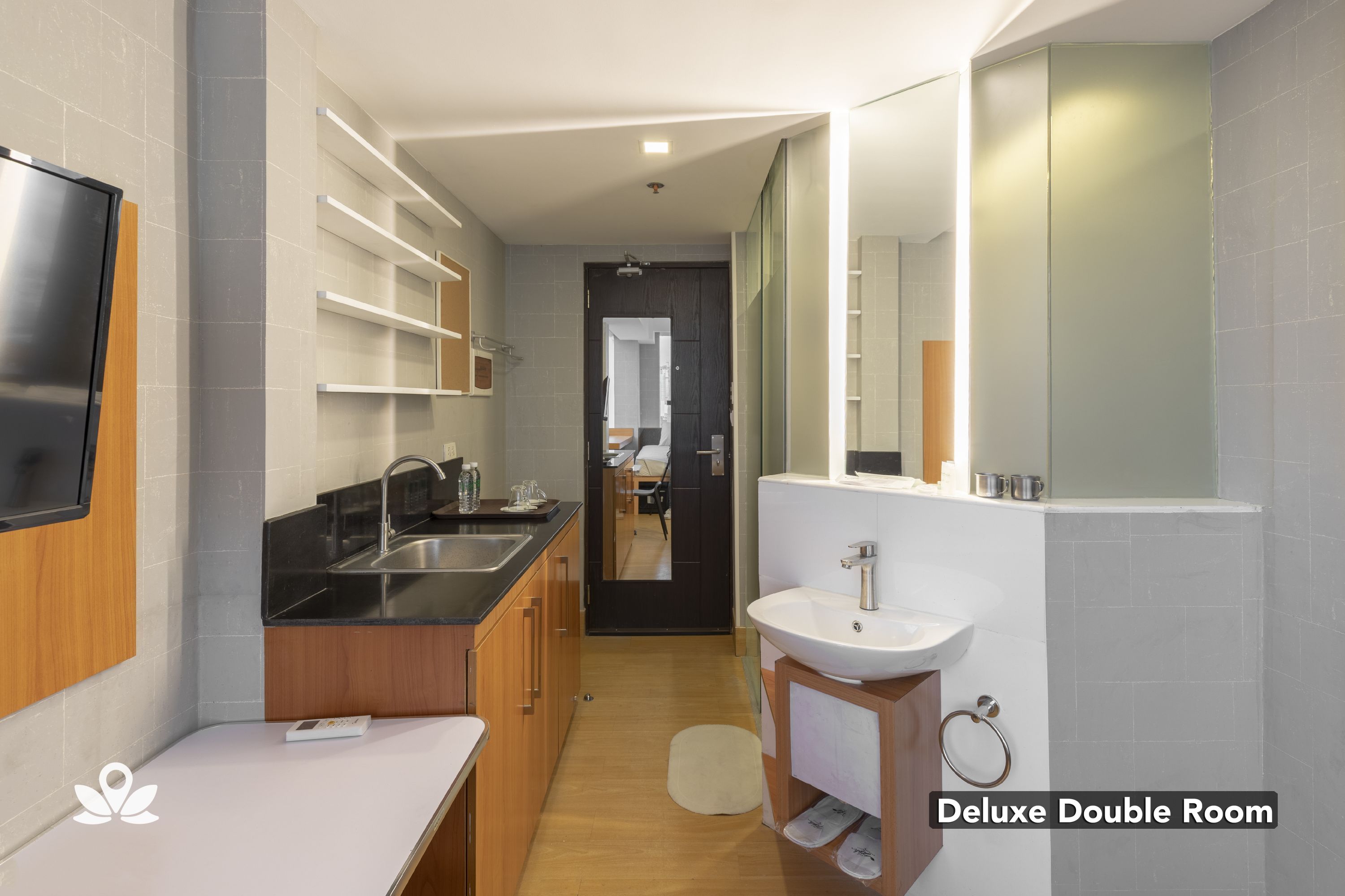 Selah Pods Pasay by ZEN Rooms