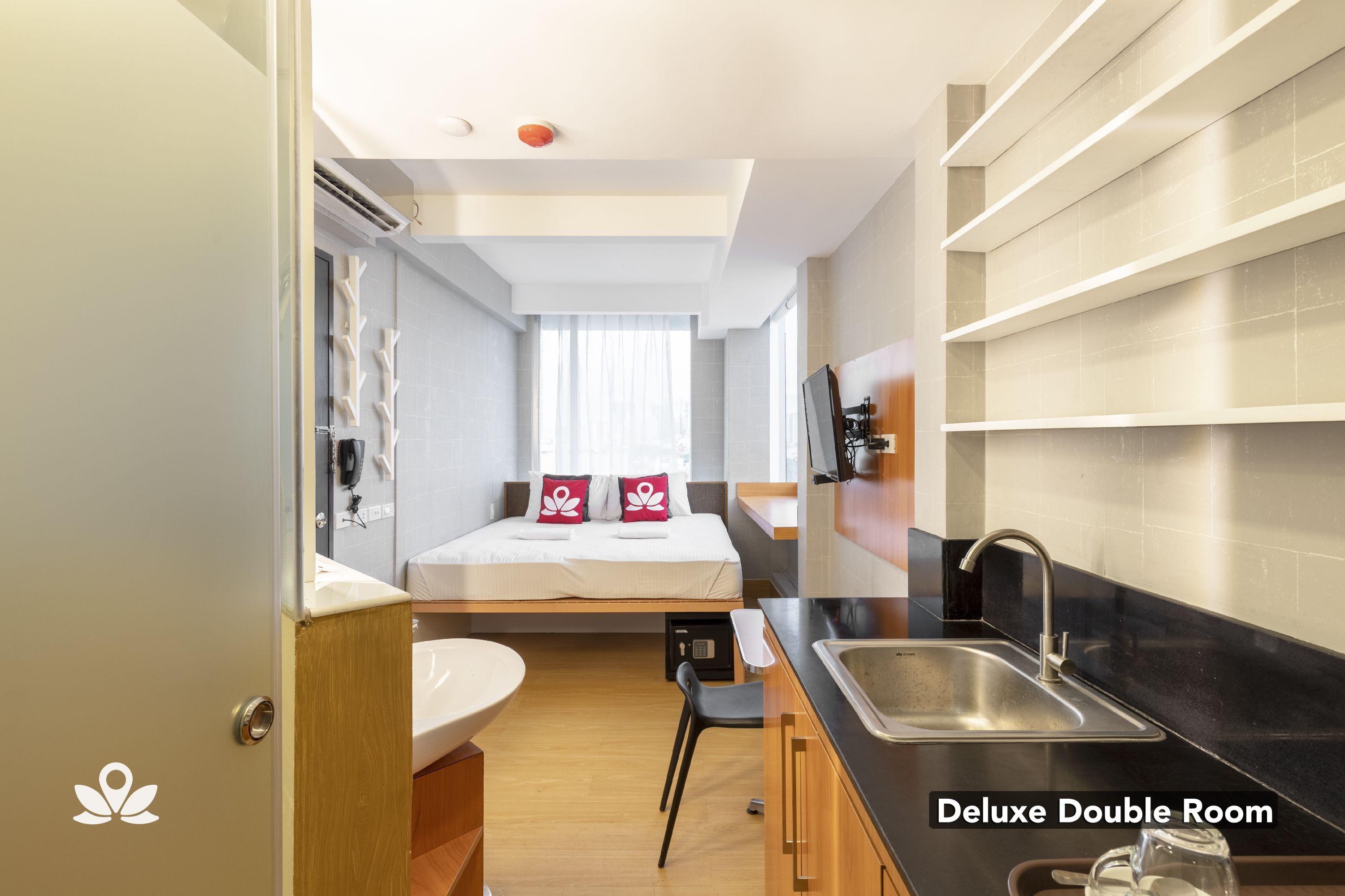 Selah Pods Pasay by ZEN Rooms