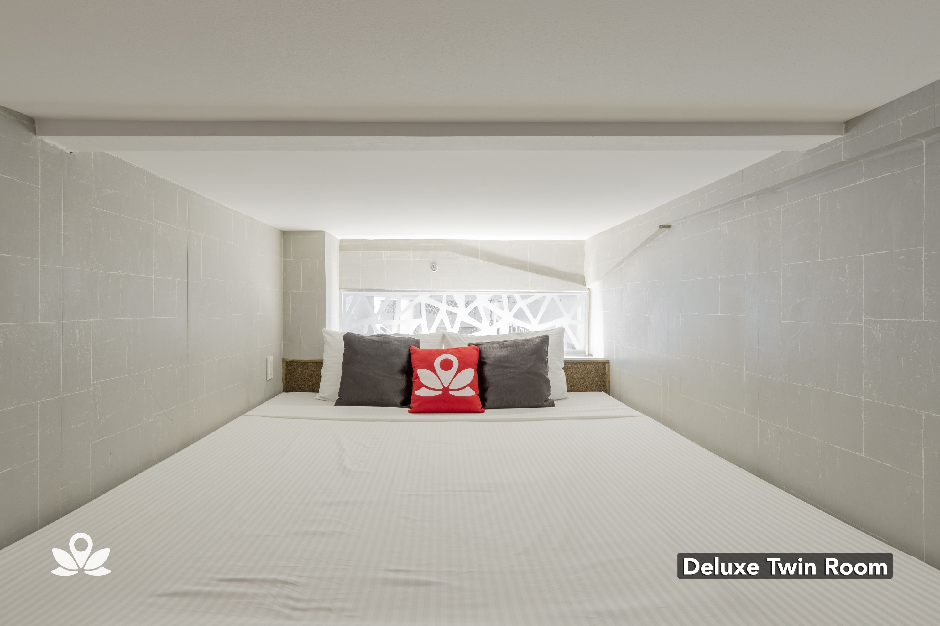 Selah Pods Pasay by ZEN Rooms