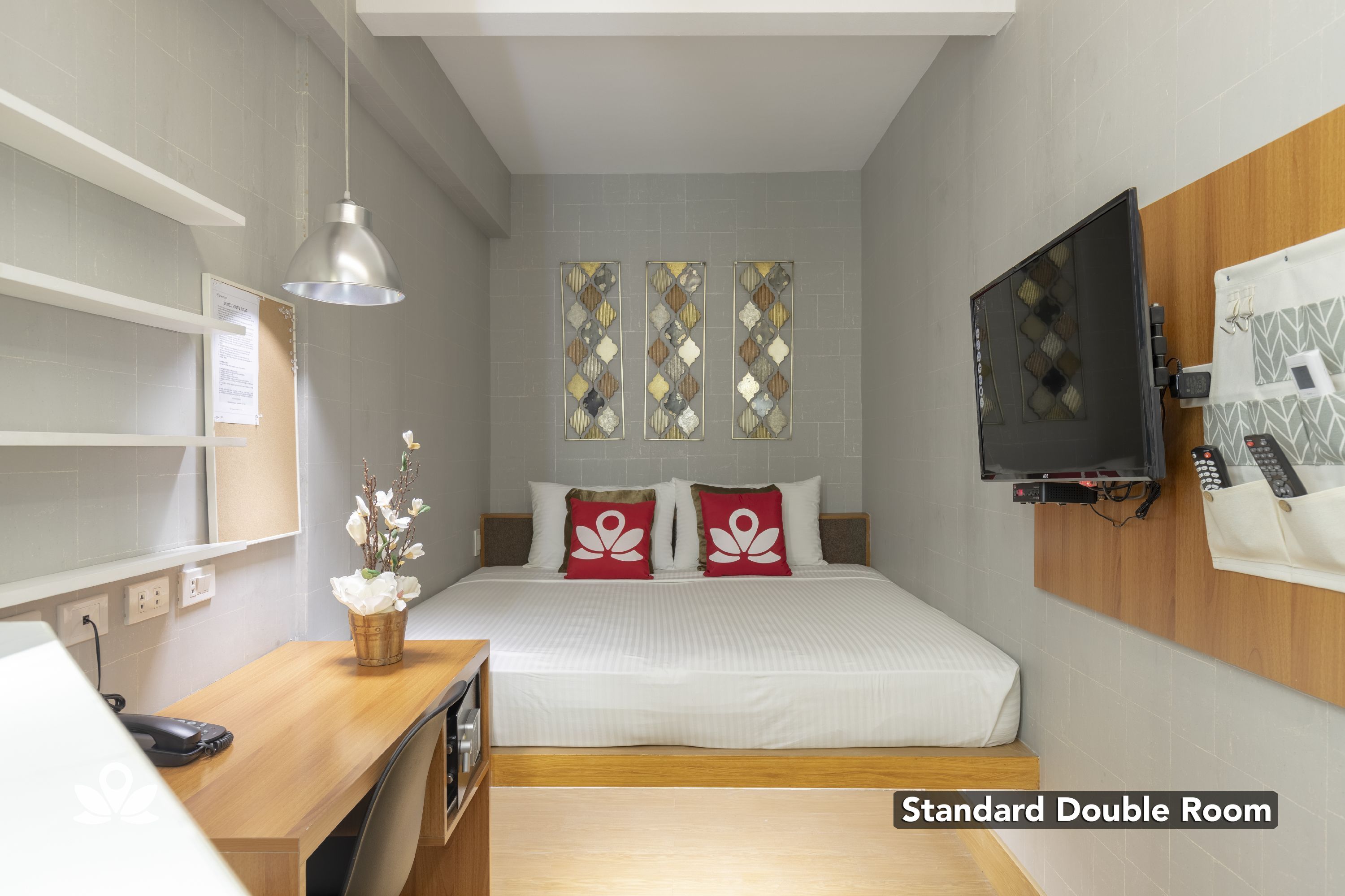 Selah Pods Pasay by ZEN Rooms