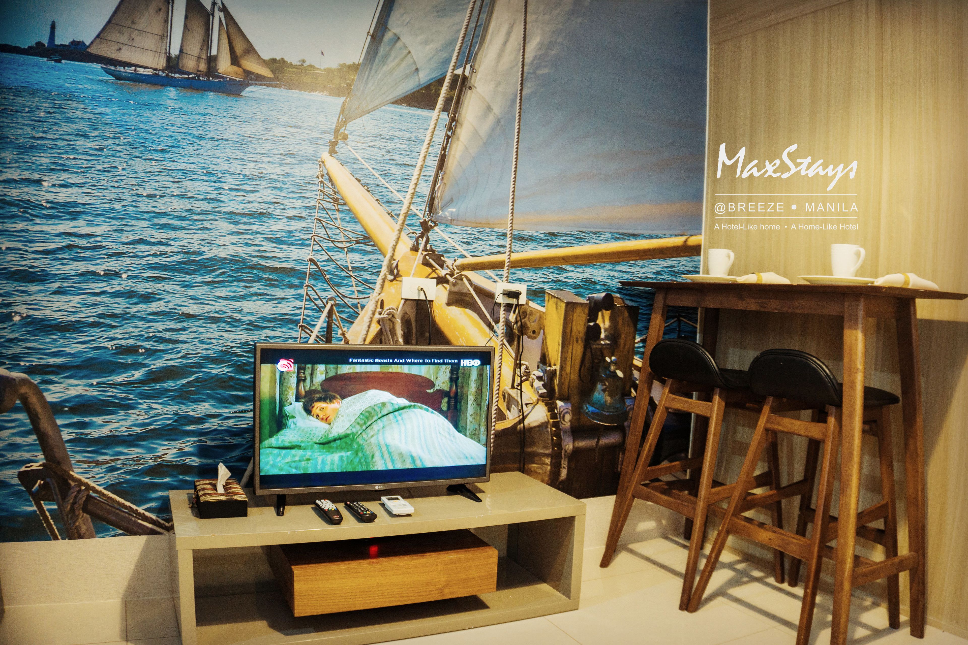 SMDC Breeze Residences By MaxStays