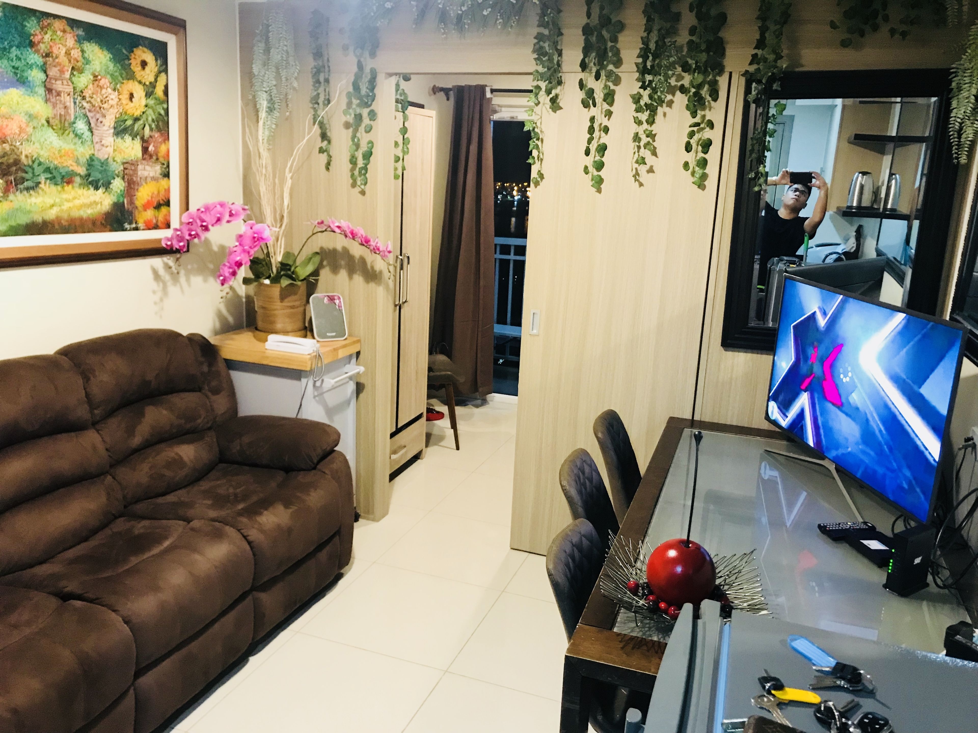 SMDC Breeze Residences By RBB Suites