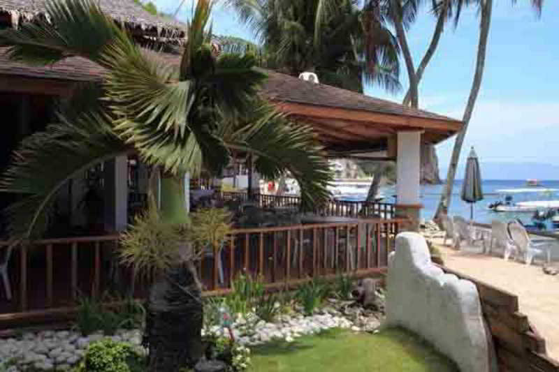 Aura Dive Resort