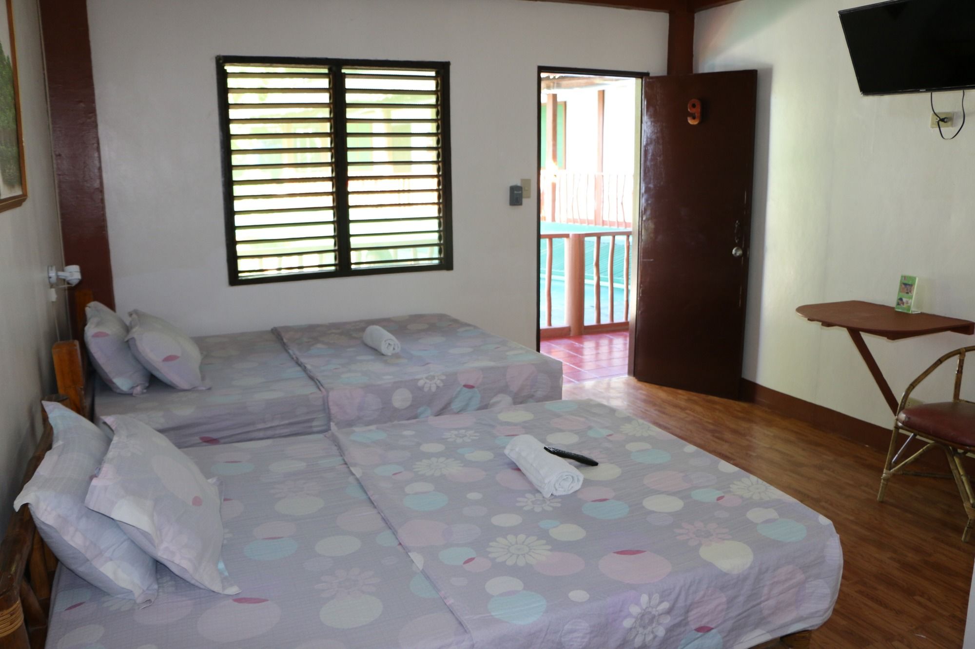 Badladz Beach and Dive Resort