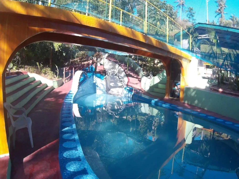 Buena Lynne's Resort