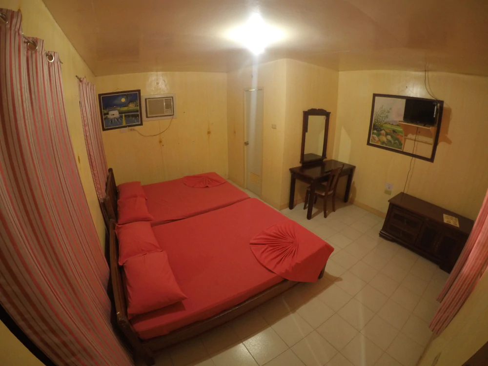 Buena Lynne's Resort