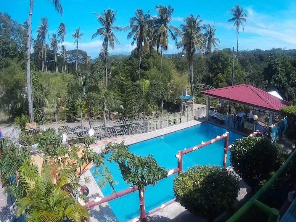 Buena Lynne's Resort