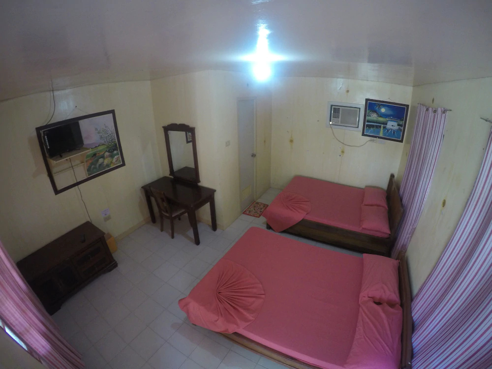 Buena Lynne's Resort